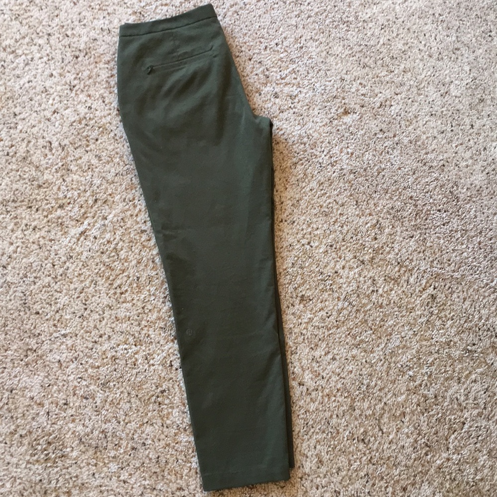 Lululemon pants size 6